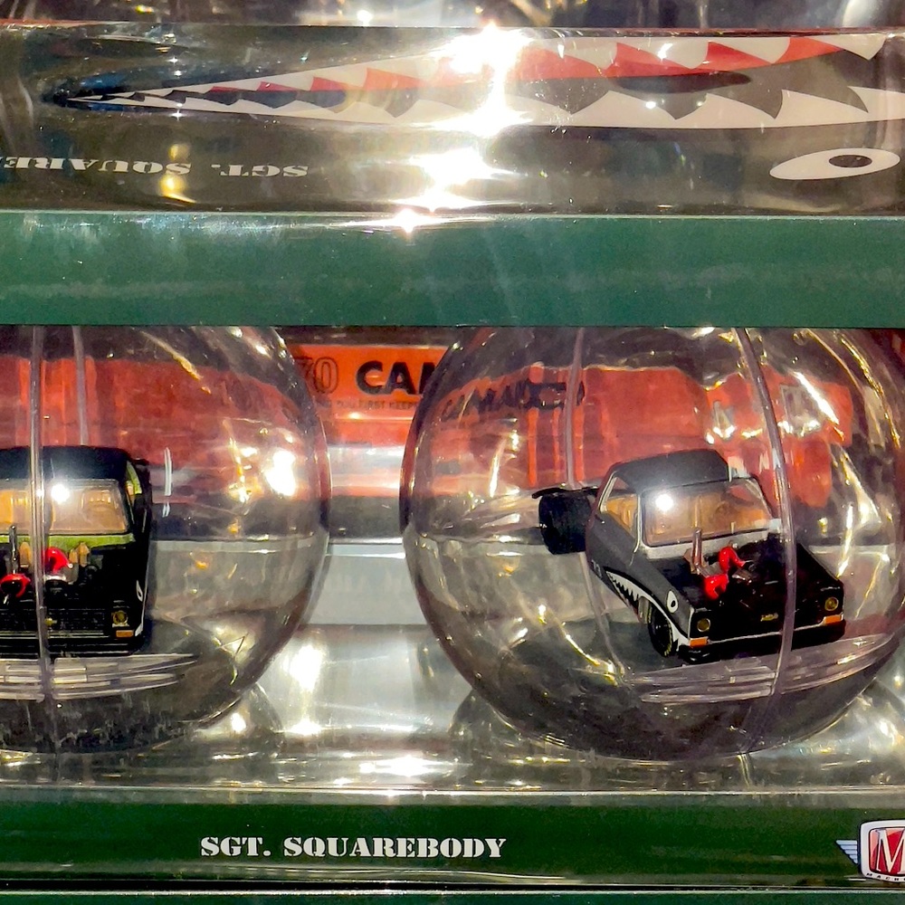 M2 Machines 1973 Sgt Squarebody Christmas Ornaments Chevy Cheyenne Super 10 NEW